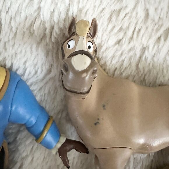 Disney Beauty And The Beast Set Of 2 Figures Beast And Philippe Horse PVC - Picture 2 of 7